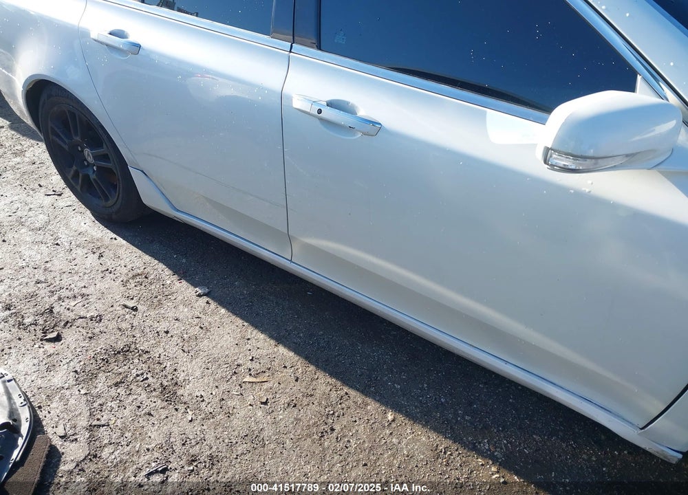 2009 ACURA TL 3.5 VIN: 19UUA865X9A023455