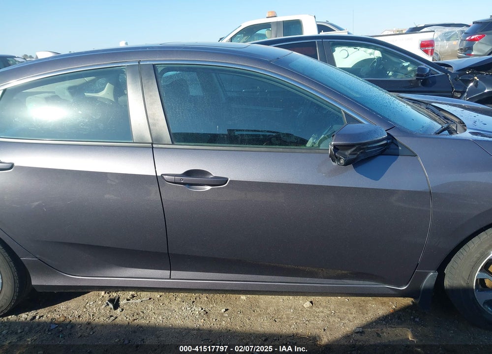 2017 HONDA CIVIC VIN: 19XFC2F79HE082489