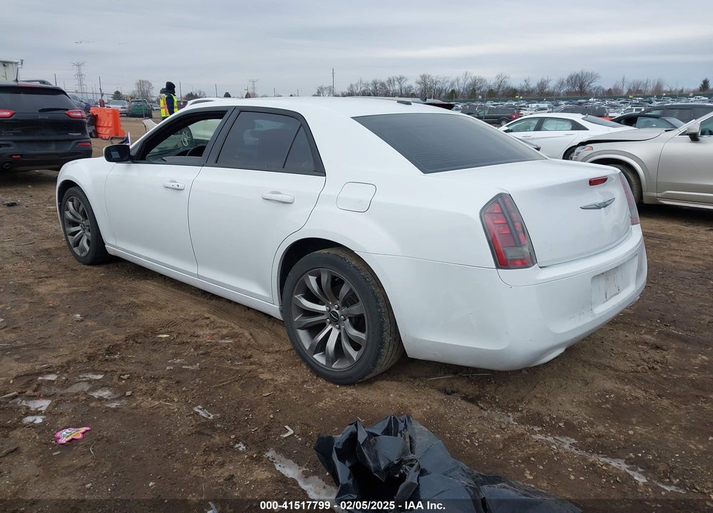 2014 CHRYSLER 300 300S VIN: 2C3CCABG6EH357128