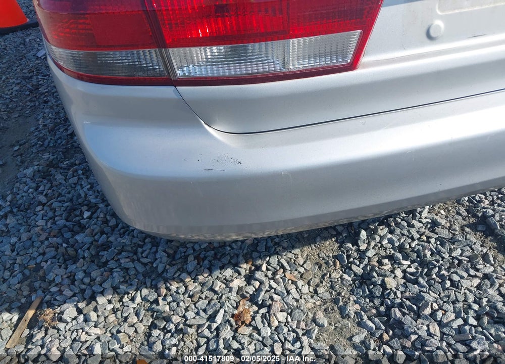 2004 HONDA ACCORD 2.4 EX VIN: 1HGCM566X4A130833