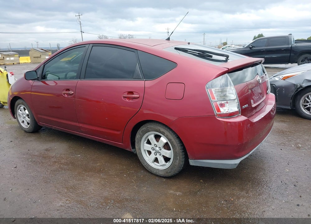 2005 TOYOTA PRIUS VIN: JTDKB20U057045617
