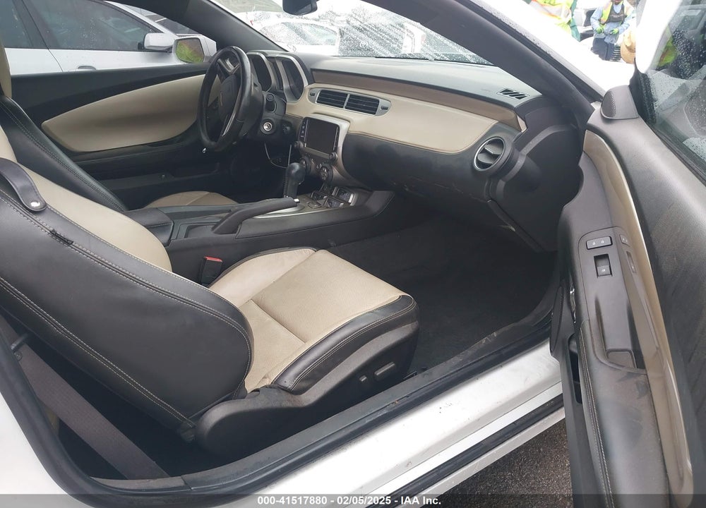 2014 CHEVROLET CAMARO VIN: 2G1FC1E30E9187742