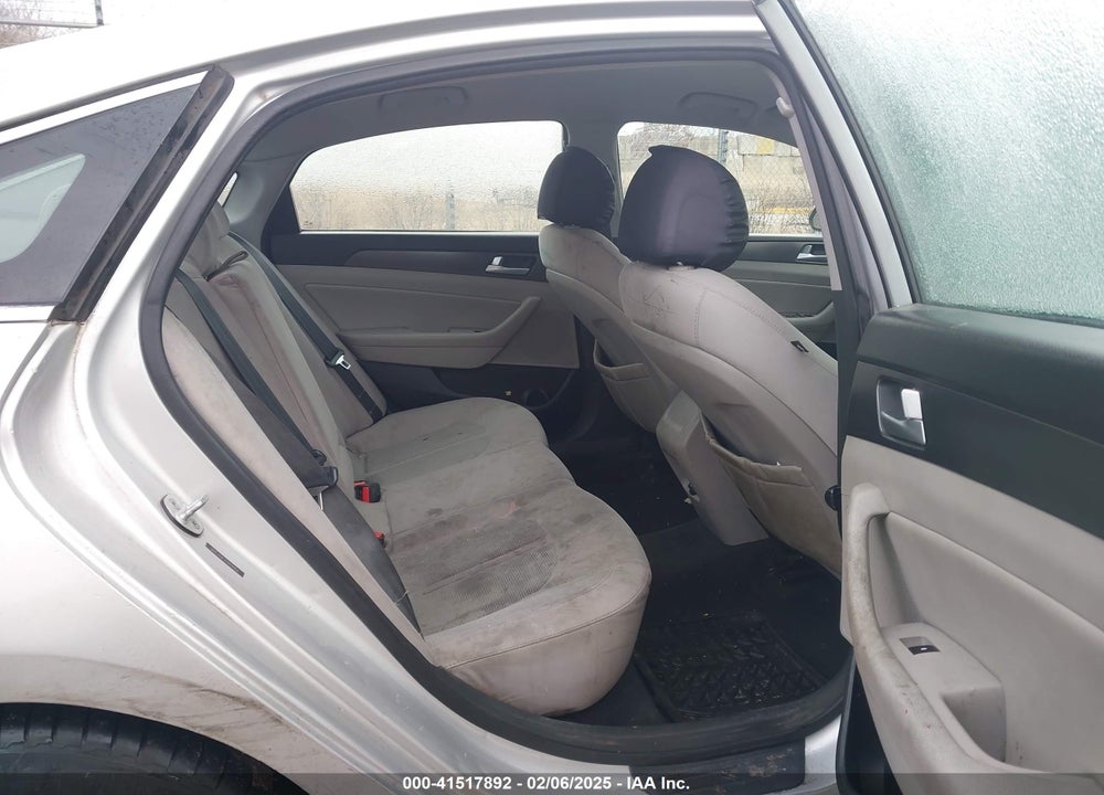 2015 HYUNDAI SONATA SPORT VIN: 5NPE34AF7FH029353