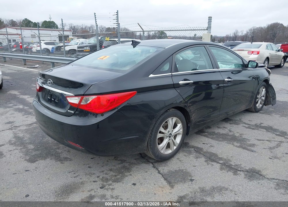 2013 HYUNDAI SONATA VIN: 5NPEC4AC5DH520457