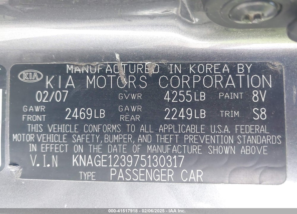 2007 KIA OPTIMA VIN: KNAGE123975130317