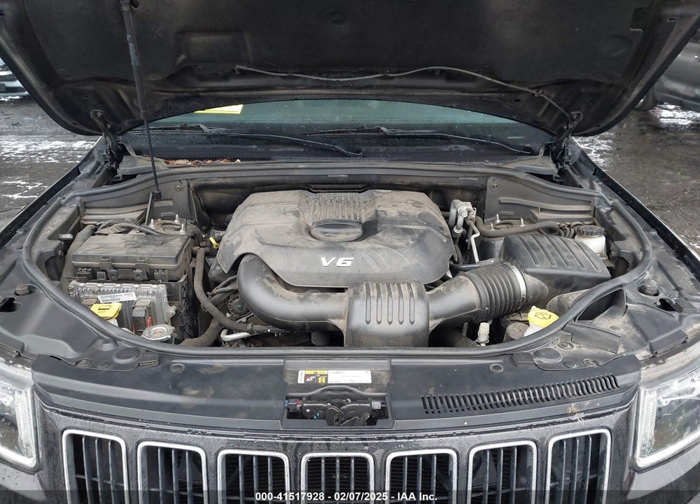 2015 JEEP GRAND CHEROKEE VIN: 1C4RJFBG4FC881360