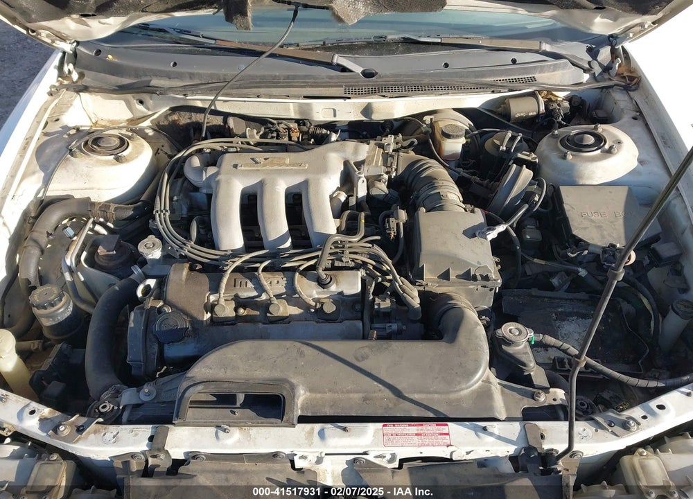 1995 MAZDA 626 ES/LX VIN: 1YVGE22D4S5305626