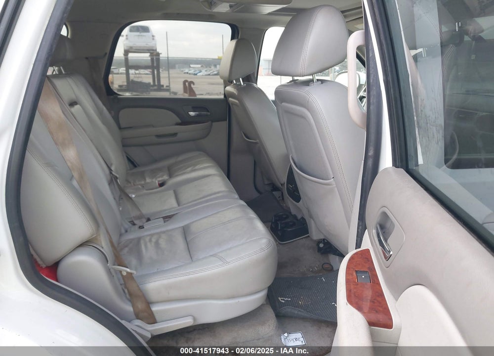 2009 CHEVROLET TAHOE LT2 VIN: 1GNFC23079R174317