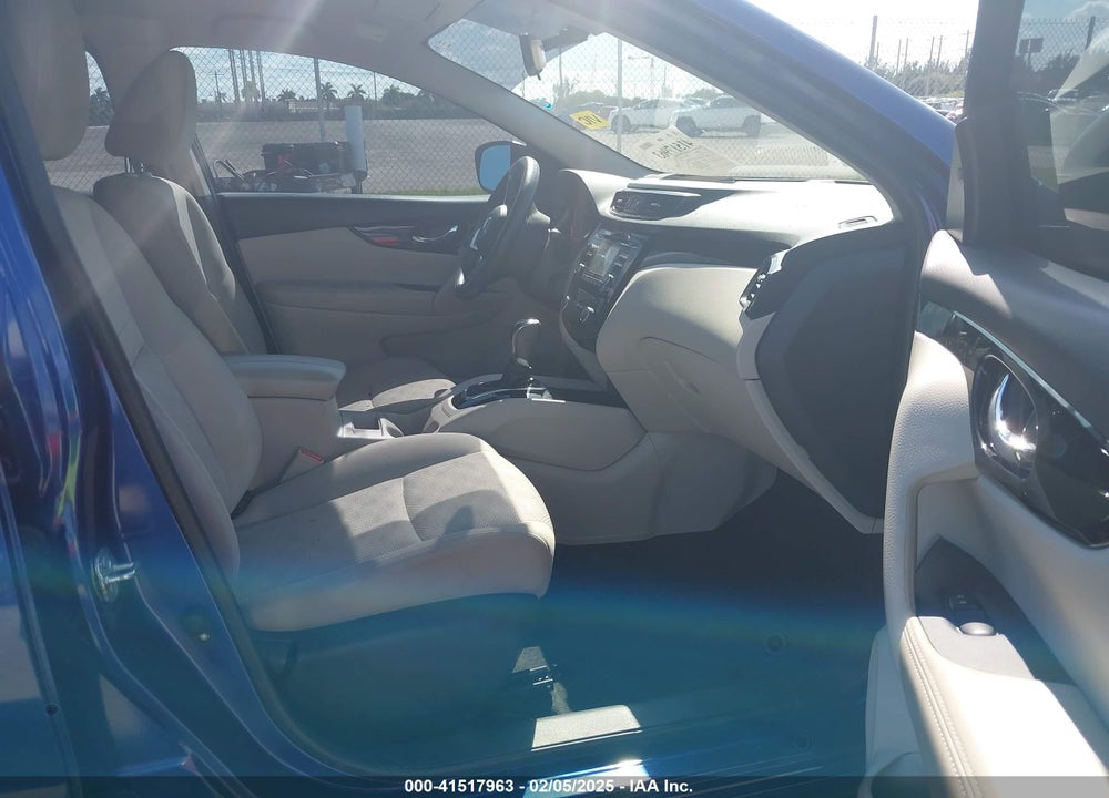 2018 NISSAN ROGUE SPORT SV VIN: JN1BJ1CP7JW195973