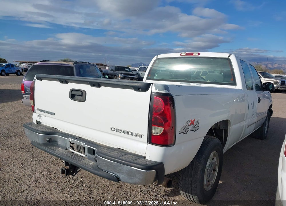 2004 CHEVROLET SILVERADO 1500 LS VIN: 2GCEK19T841244671