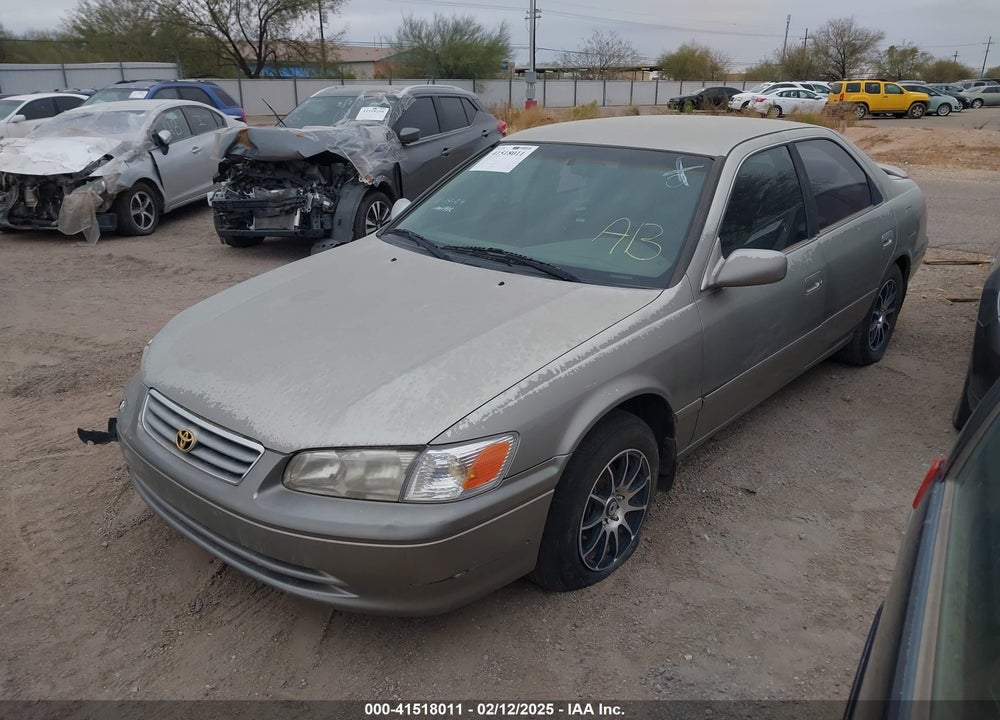 2000 TOYOTA CAMRY LE VIN: JT2BG22K9Y0453651