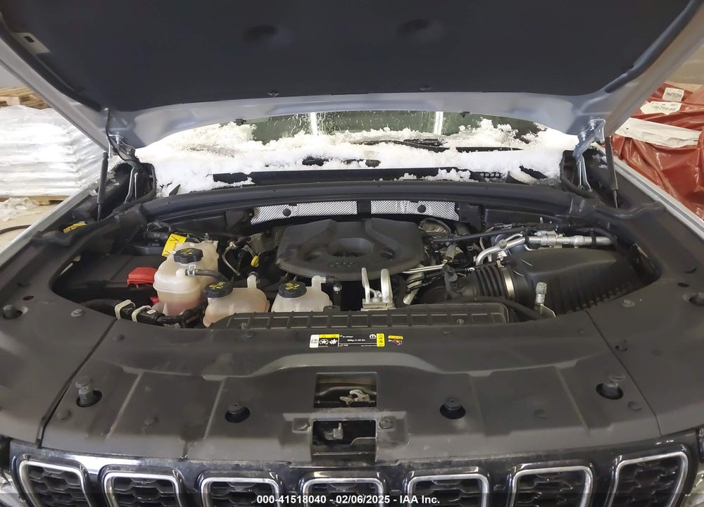 2024 JEEP GRAND CHEROKEE 4XE VIN: 1C4RJYB64R8532189