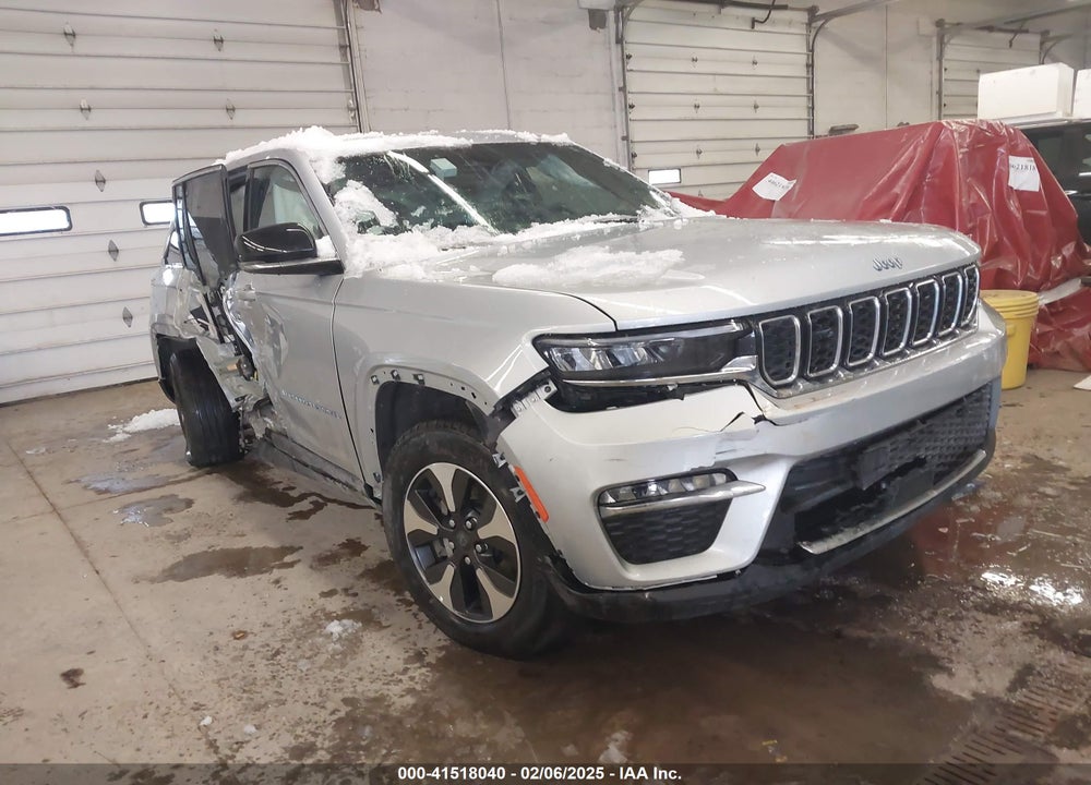 2024 JEEP GRAND CHEROKEE 4XE VIN: 1C4RJYB64R8532189