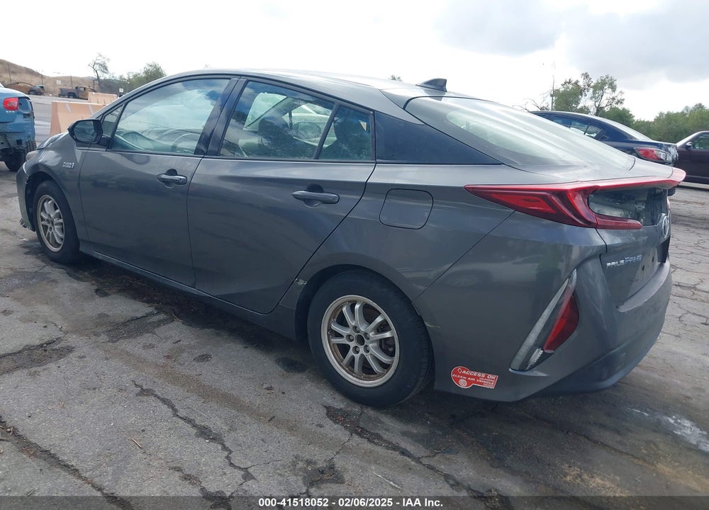 2017 TOYOTA PRIUS PRIME PLUS VIN: JTDKARFP2H3004396
