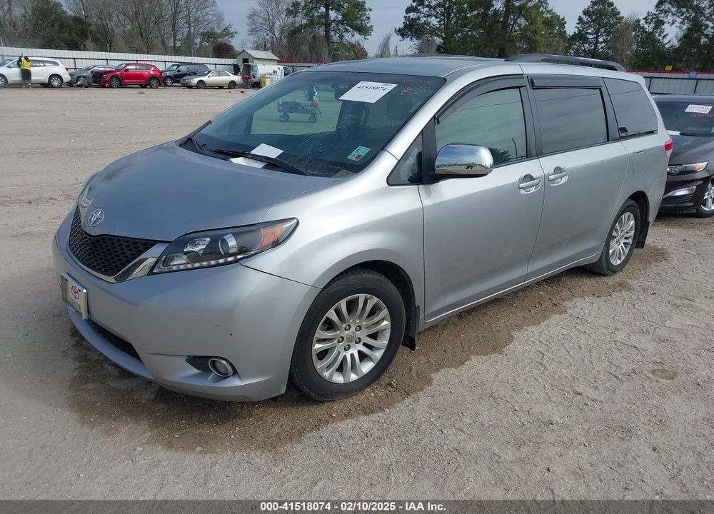 2011 TOYOTA SIENNA LE V6 VIN: 5TDKK3DC3BS064350