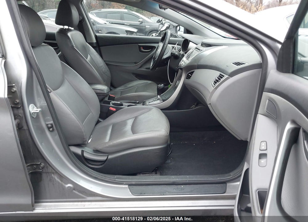 2013 HYUNDAI ELANTRA VIN: KMHDH4AE4DU520918