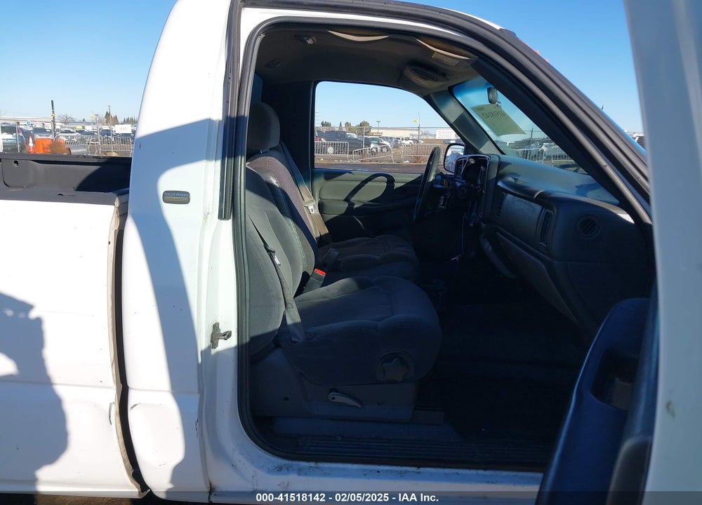 2002 CHEVROLET SILVERADO 1500 VIN: 1GCEC14VX2E147943