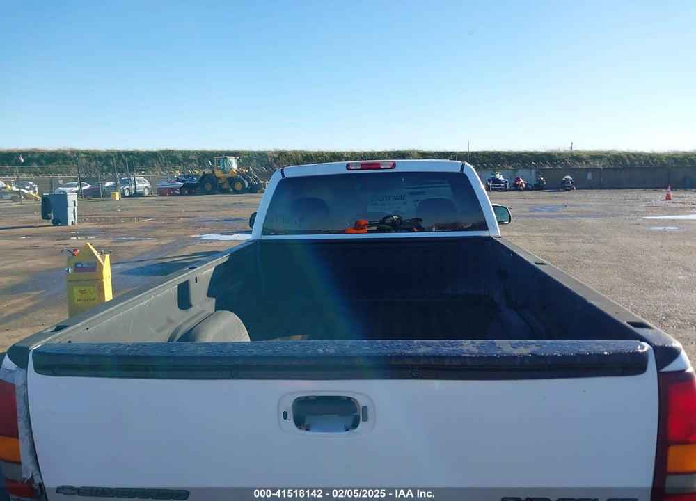 2002 CHEVROLET SILVERADO 1500 VIN: 1GCEC14VX2E147943