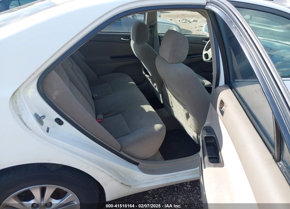 2005 TOYOTA CAMRY LE V6 VIN: 4T1BF32K15U605759