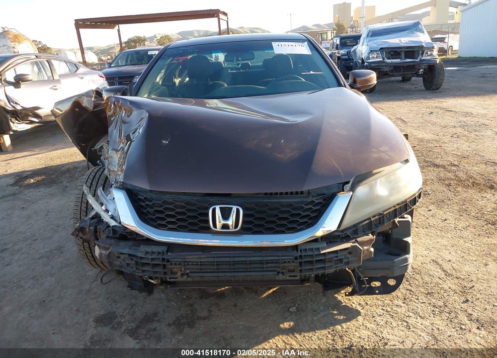 2013 HONDA ACCORD VIN: 1HGCT1B72DA009188