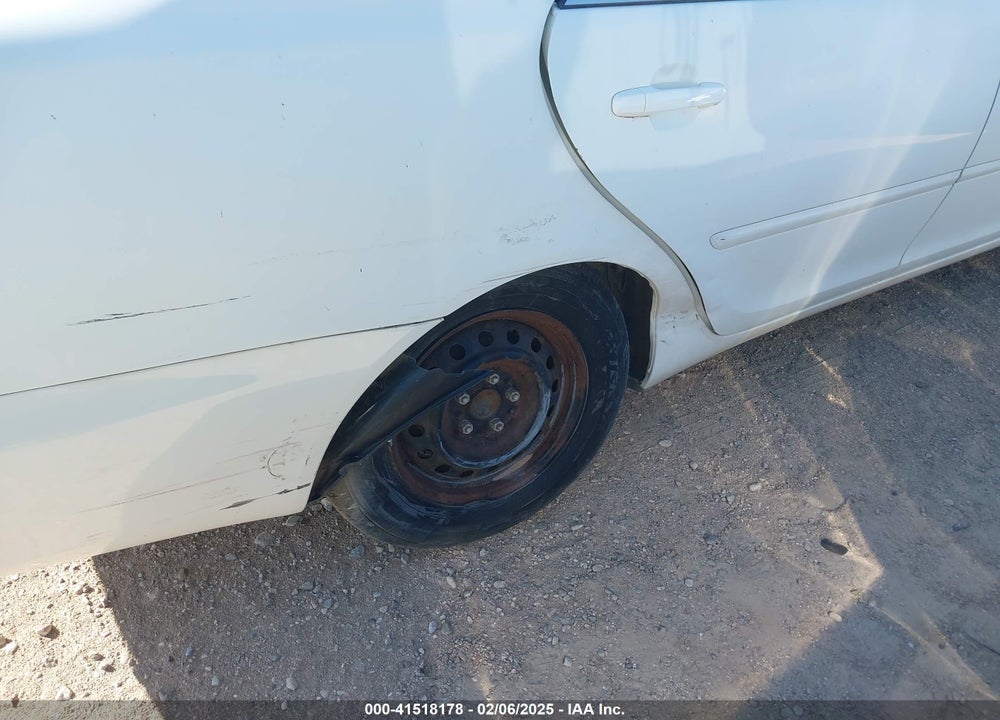 2005 TOYOTA CAMRY LE VIN: 4T1BE30K25U578755