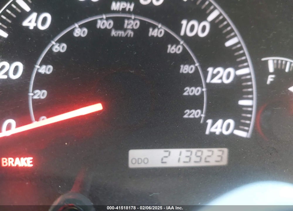 2005 TOYOTA CAMRY LE VIN: 4T1BE30K25U578755