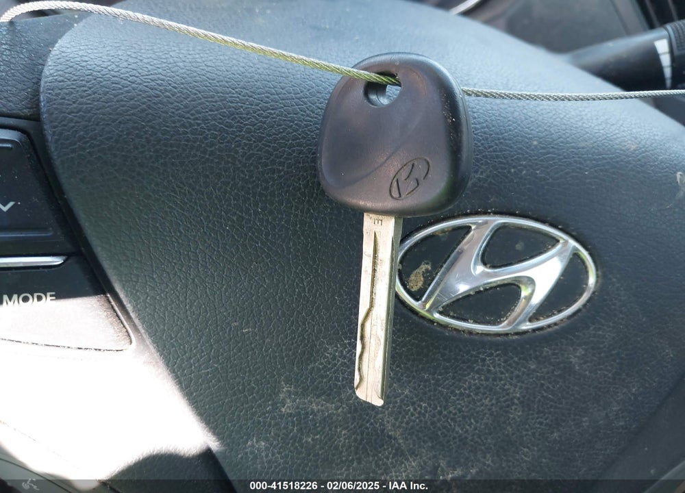 2013 HYUNDAI SONATA GLS VIN: 5NPEB4AC1DH551854