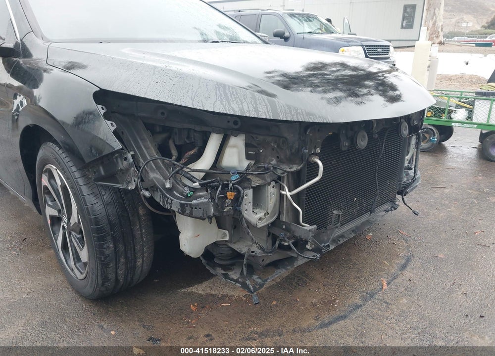 2016 HONDA ACCORD VIN: 1HGCR3F02GA018193