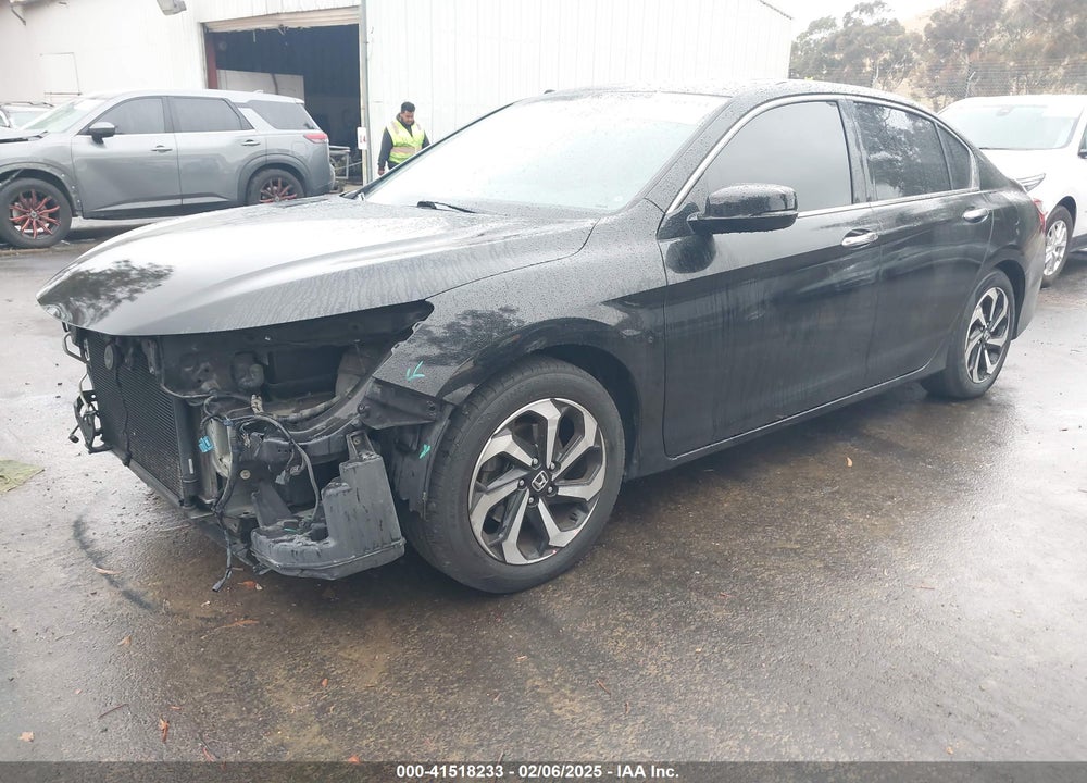 2016 HONDA ACCORD VIN: 1HGCR3F02GA018193