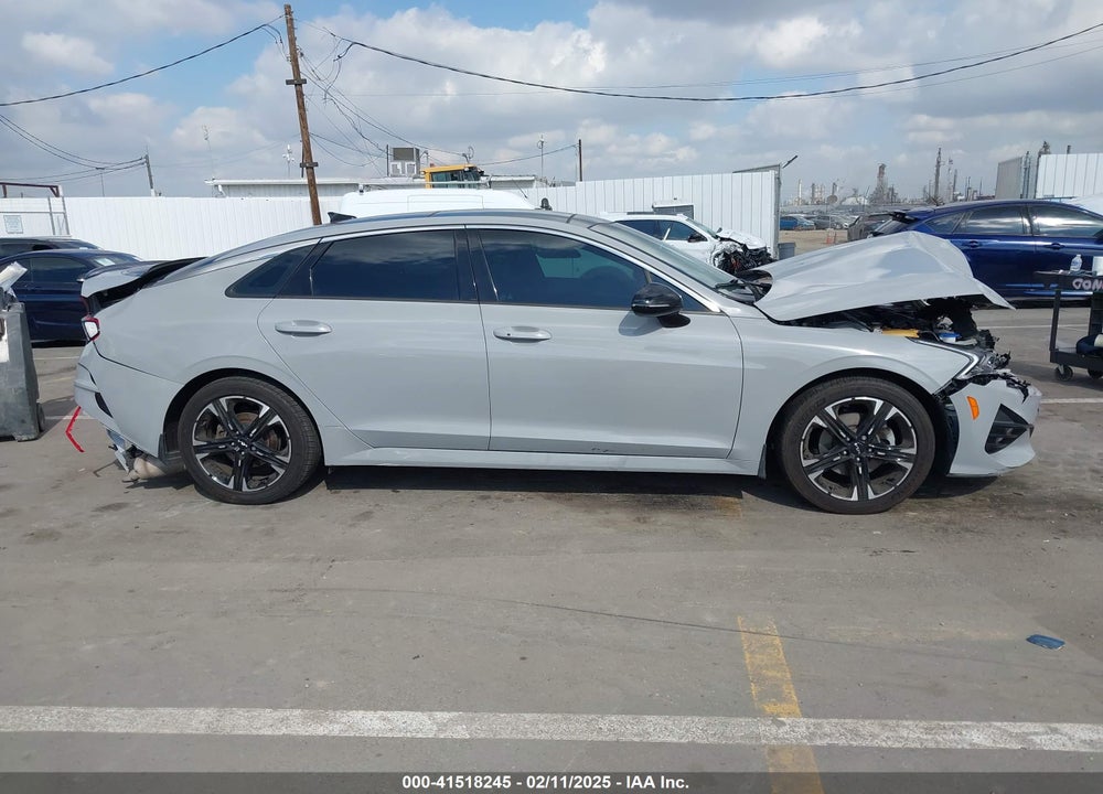 2022 KIA K5 VIN: 5XXG64J26NG104115