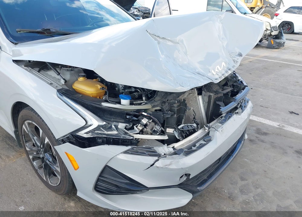 2022 KIA K5 VIN: 5XXG64J26NG104115
