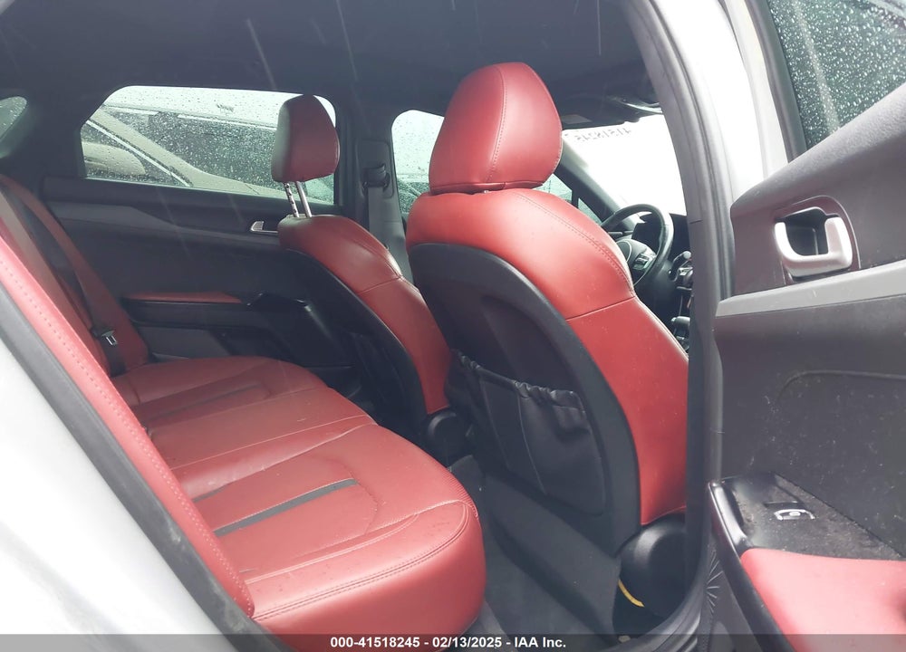 2022 KIA K5 VIN: 5XXG64J26NG104115