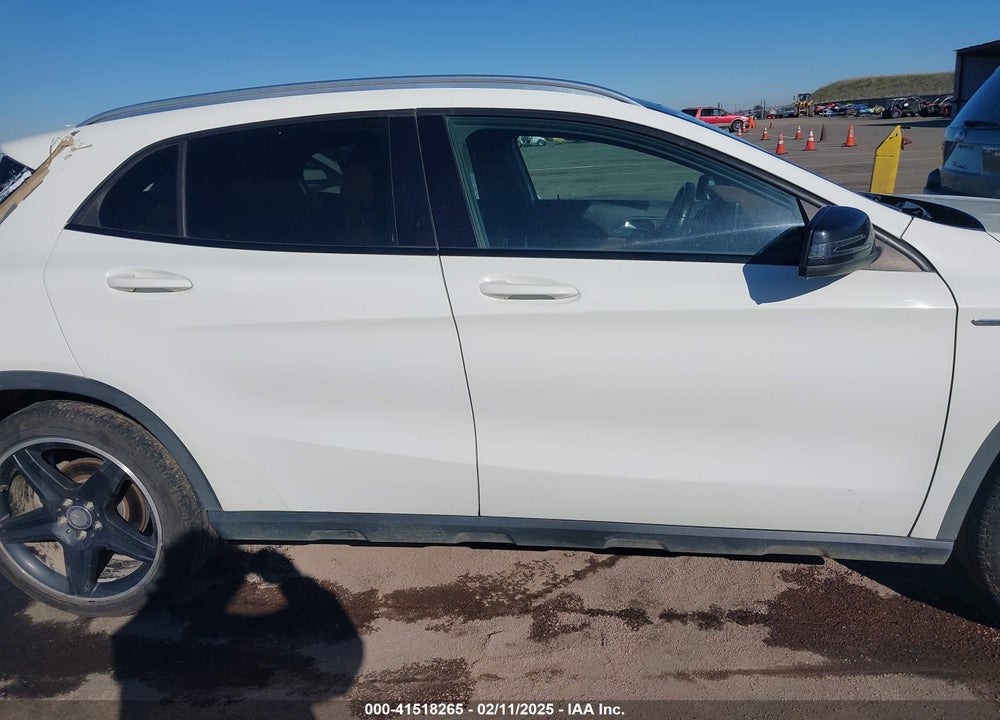 2015 MERCEDES-BENZ GLA 250 VIN: WDCTG4GB6FJ037574
