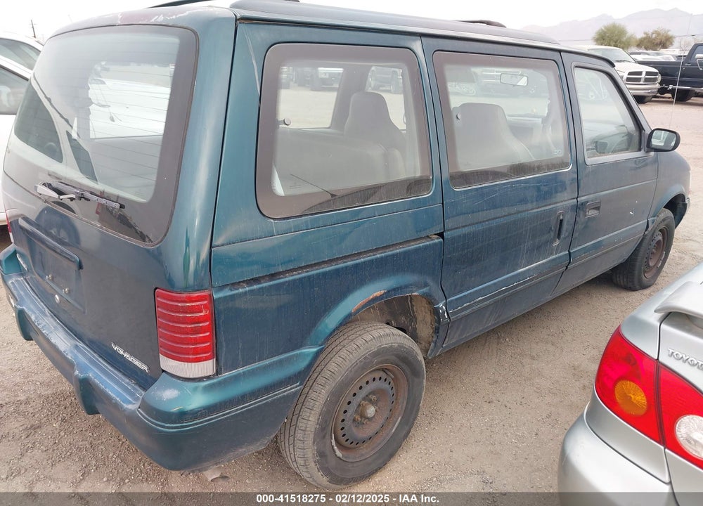 1994 PLYMOUTH VOYAGER VIN: 2P4GH2531RR744369