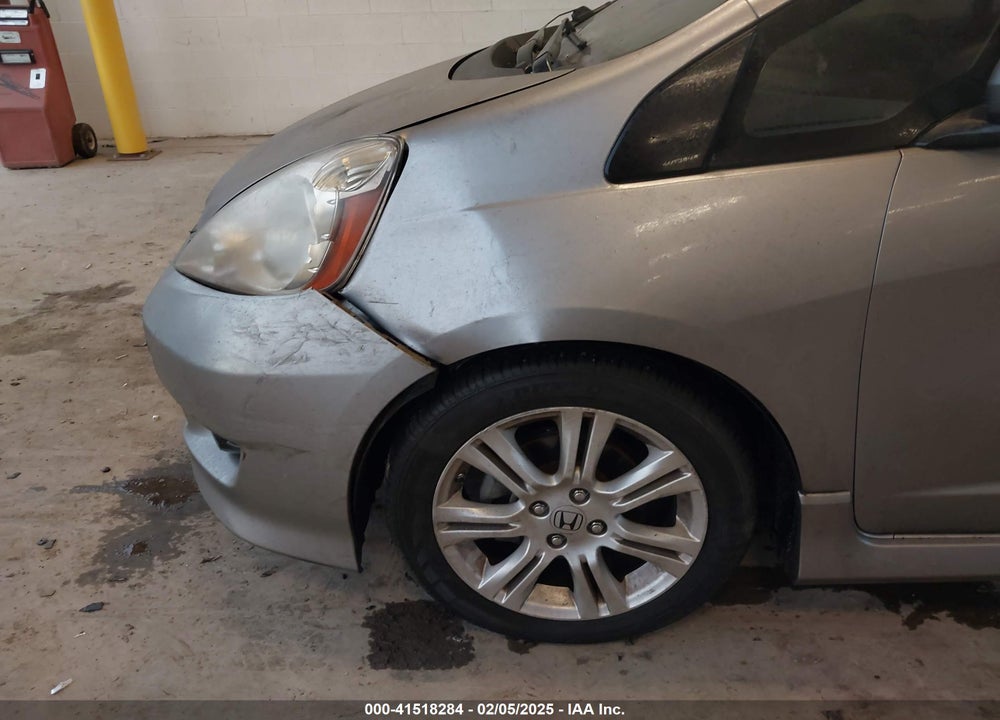 2010 HONDA FIT SPORT VIN: JHMGE8H47AC007273