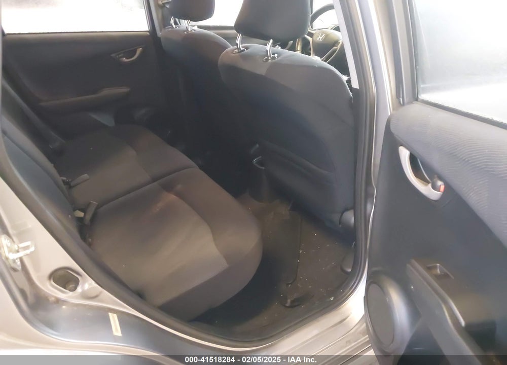 2010 HONDA FIT SPORT VIN: JHMGE8H47AC007273