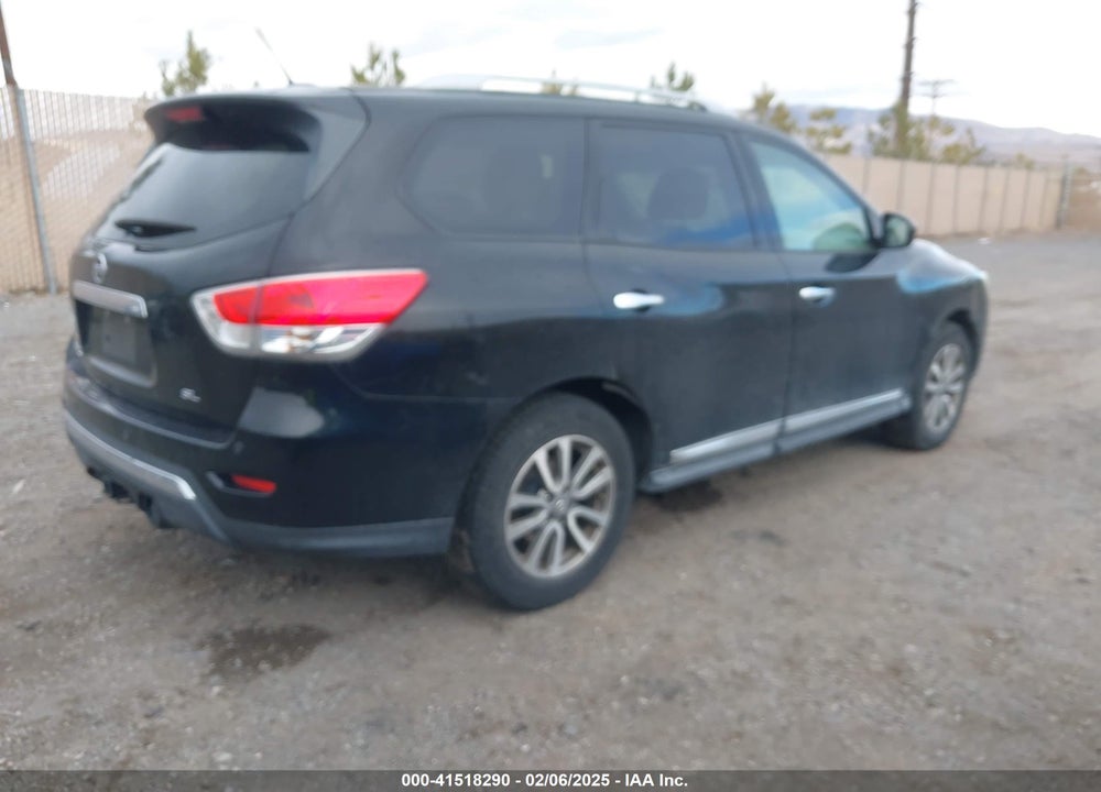 2013 NISSAN PATHFINDER SL VIN: 5N1AR2MN9DC636167