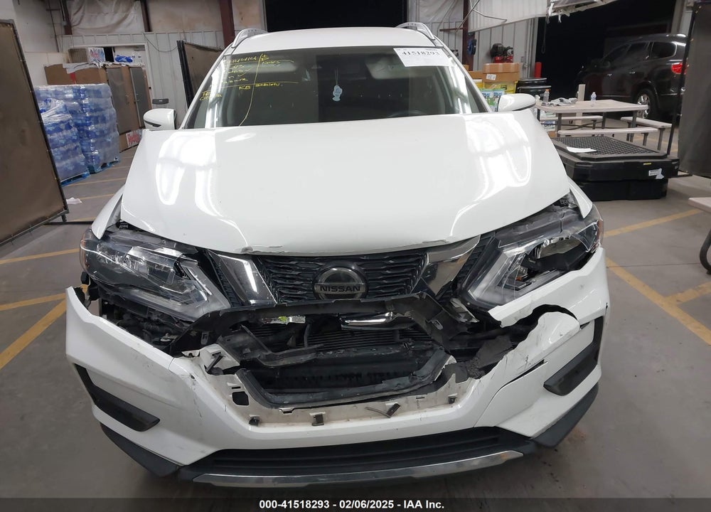 2019 NISSAN ROGUE SV VIN: KNMAT2MT1KP540558