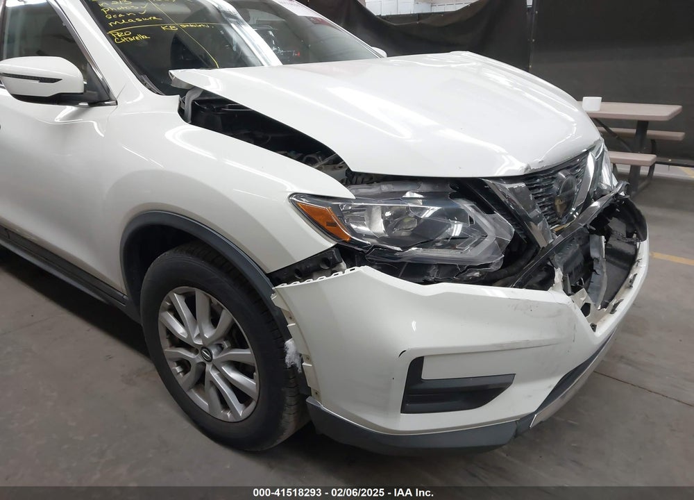 2019 NISSAN ROGUE SV VIN: KNMAT2MT1KP540558