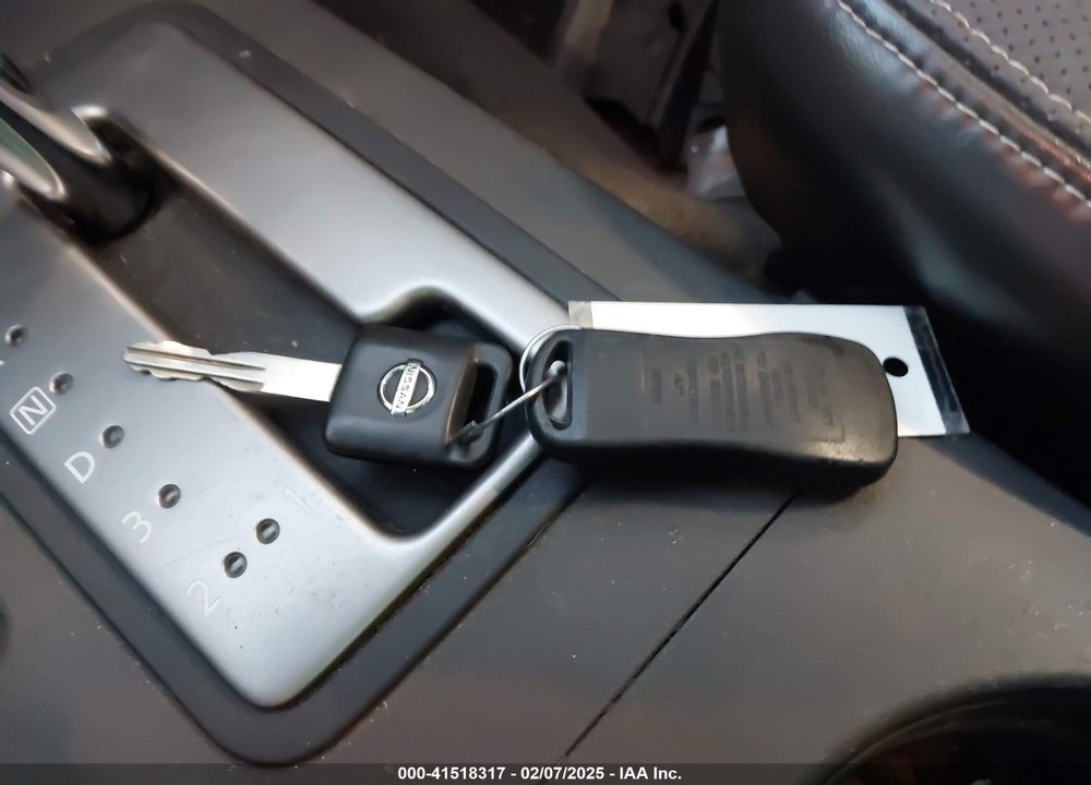 2013 NISSAN FRONTIER PRO-4X VIN: 1N6AD0EV1DN726923
