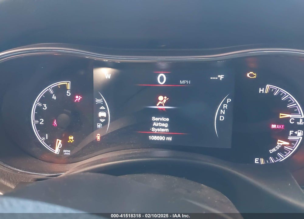 2018 JEEP GRAND CHEROKEE VIN: 1C4RJFBM3JC374576