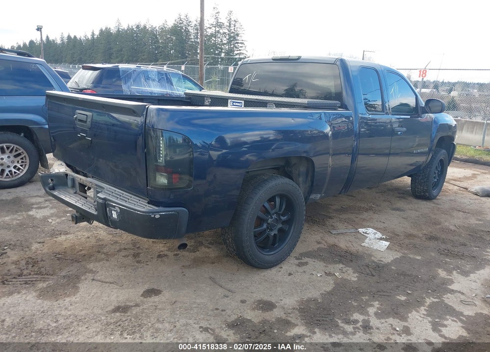 2008 CHEVROLET SILVERADO 1500 LT1 VIN: 2GCEC19J381316037