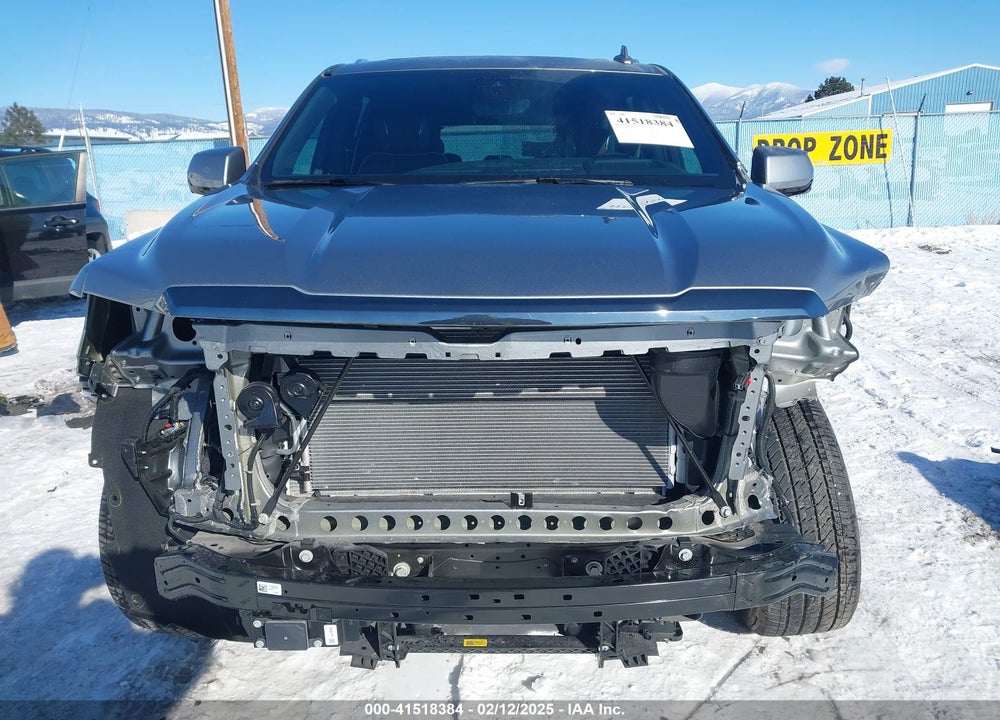 2024 GMC YUKON XL 4WD DENALI ULTIMATE VIN: 1GKS2KKL1RR379139