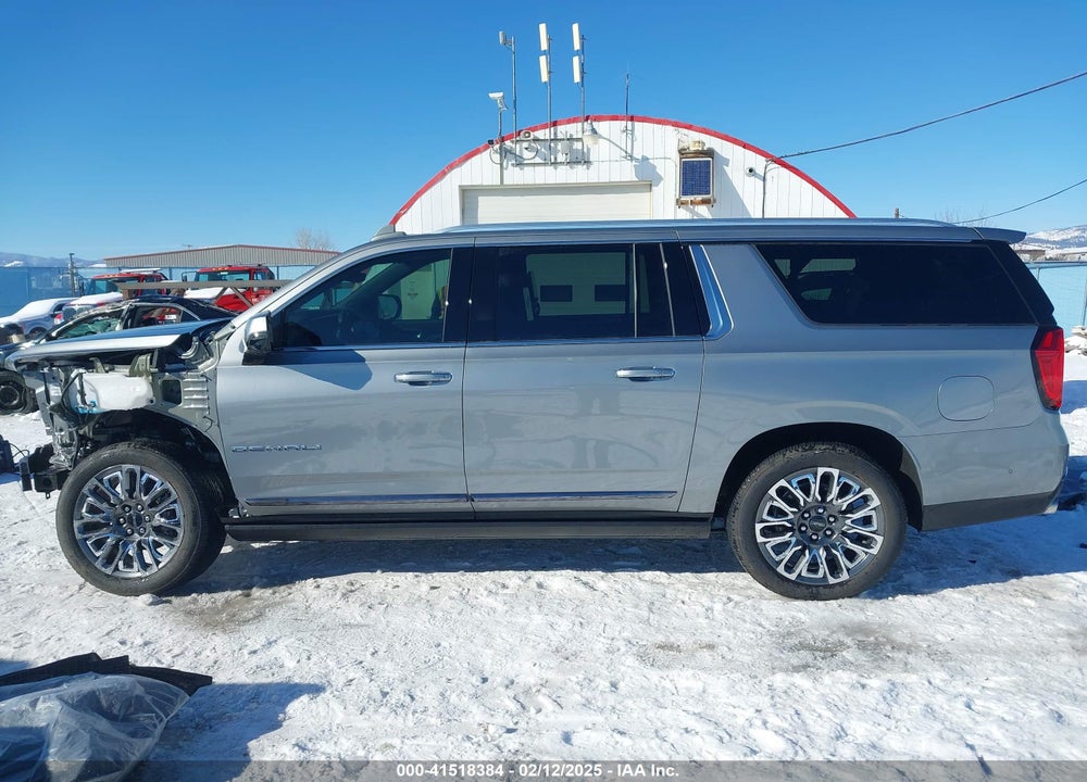 2024 GMC YUKON XL 4WD DENALI ULTIMATE VIN: 1GKS2KKL1RR379139