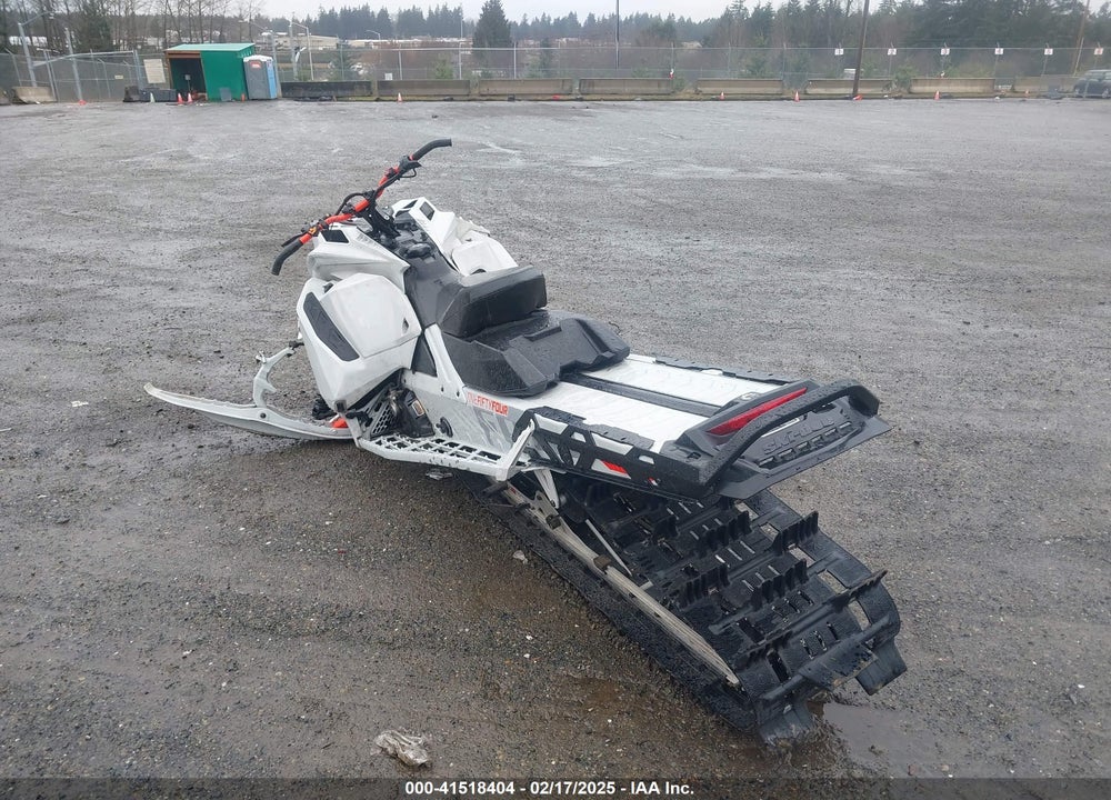 2021 SKI DOO FREERIDE 154 850 VIN: 2BPSVDMB8MV000179
