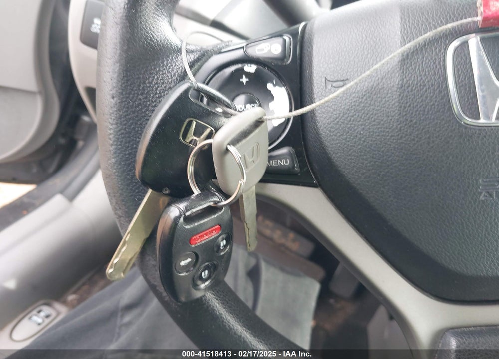 2012 HONDA CIVIC HF VIN: 2HGFB2F61CH332042