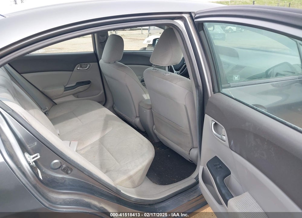 2012 HONDA CIVIC HF VIN: 2HGFB2F61CH332042