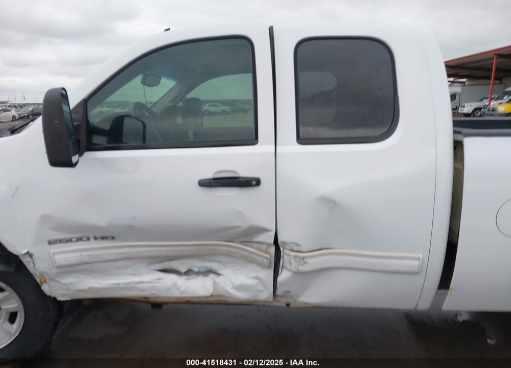 2010 CHEVROLET SILVERADO 2500HD VIN: 1GC5KXBG0AZ245834