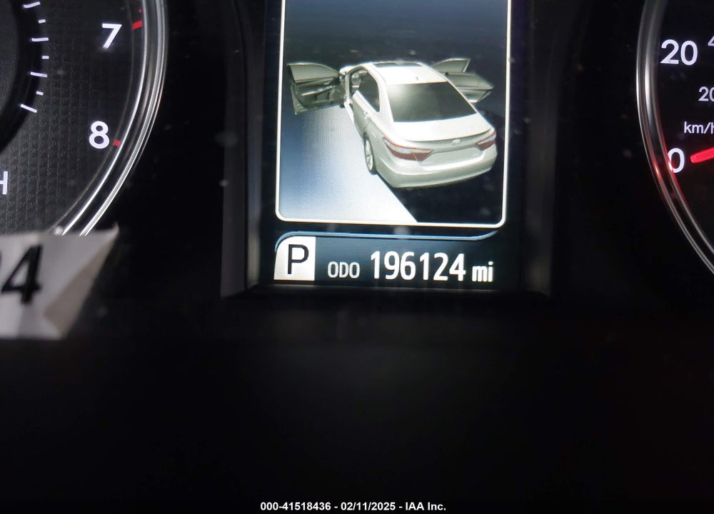 2016 TOYOTA CAMRY VIN: 4T1BF1FK1GU240257
