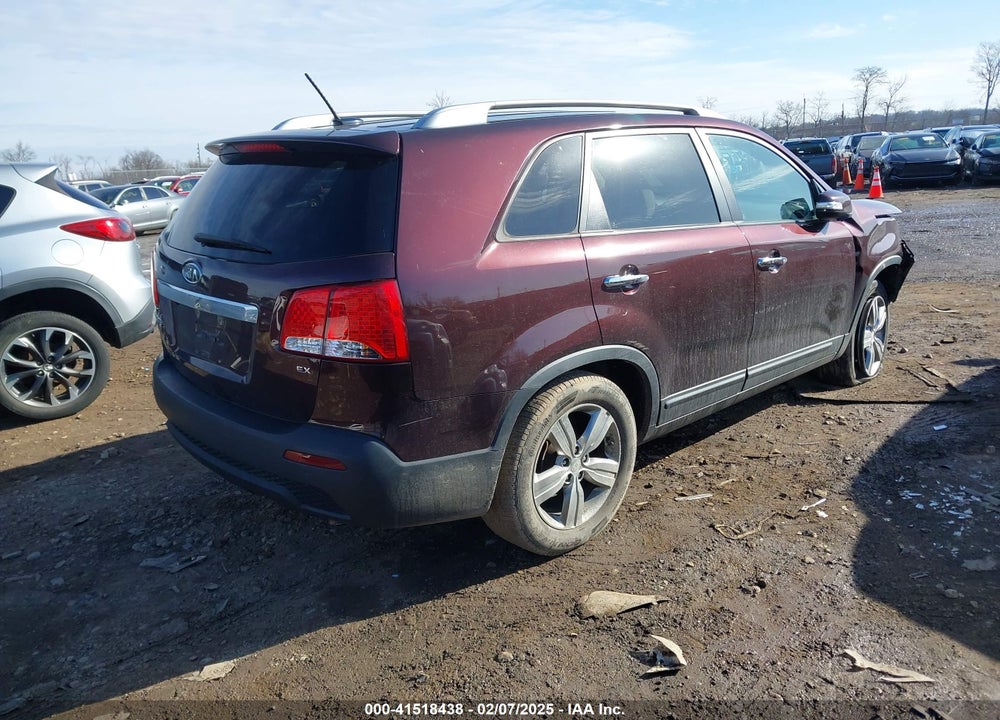 2013 KIA SORENTO EX VIN: 5XYKU3A67DG397689